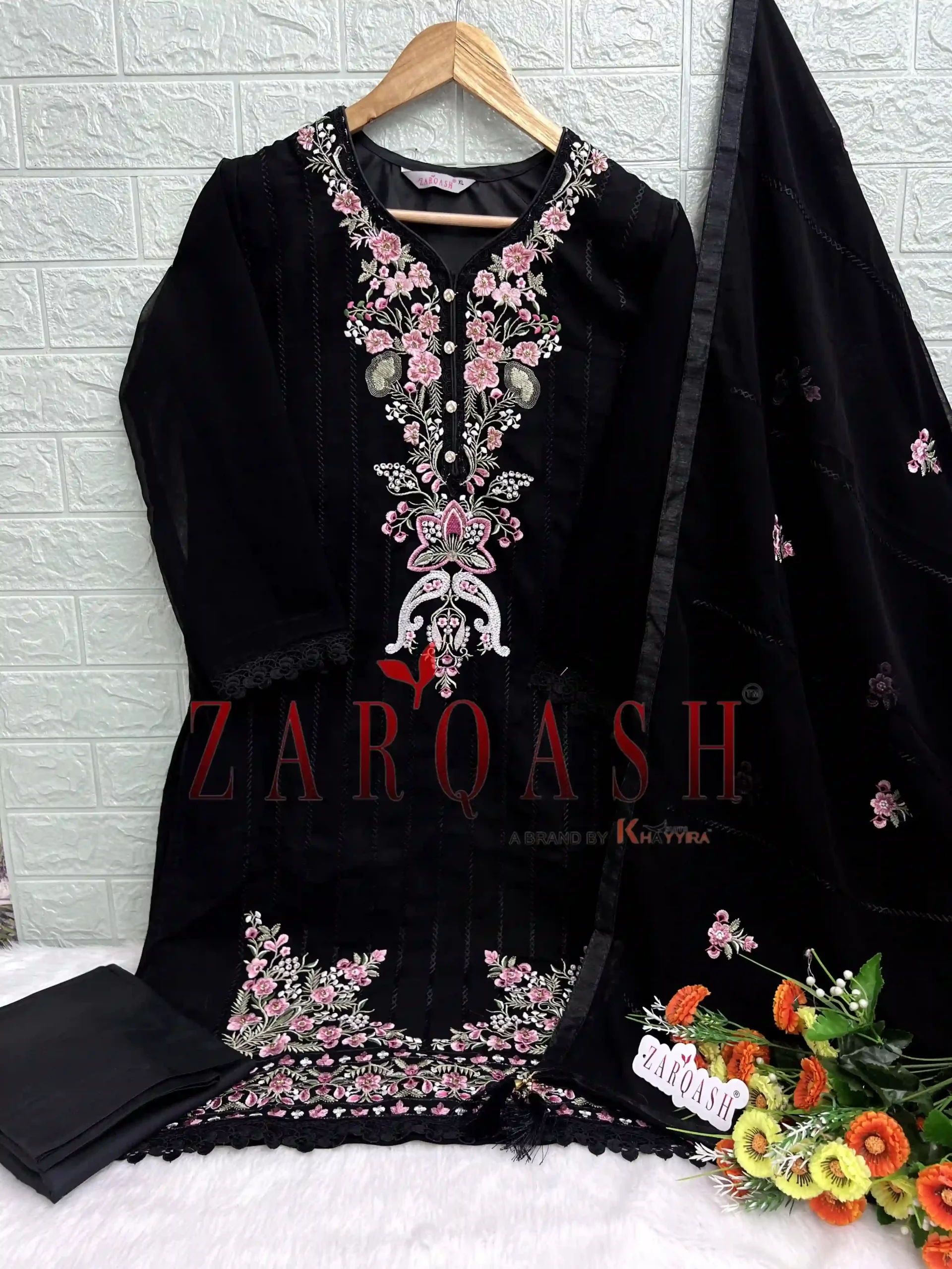 Zarqash D.No 201 Faux Georgette Wholesale Pakistani Readymade Salwar Suit Catalog — Wholesale Salwar Suits, MPA wholesale from Surat — view 2
